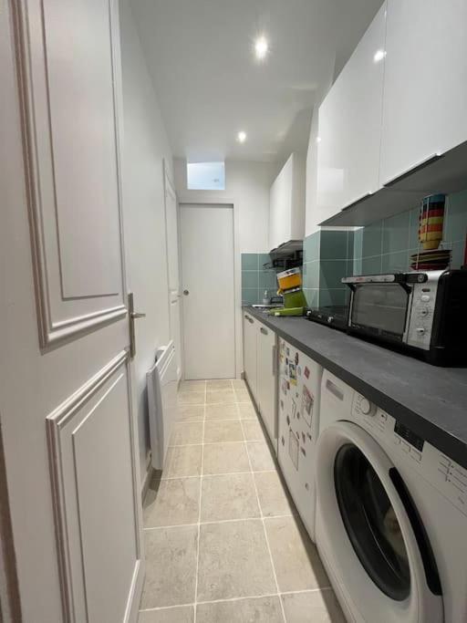 Apartment Near Montmartre Paris Exterior photo